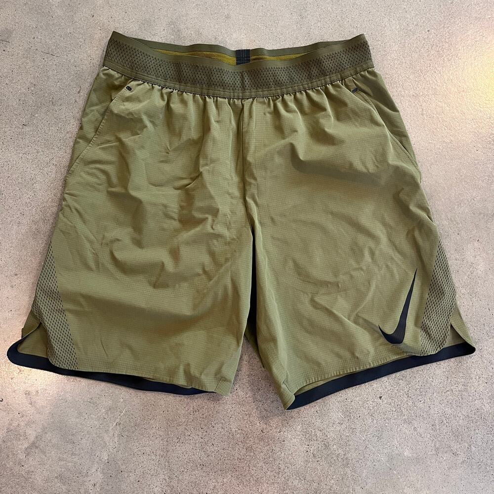 Nike Pro Dri Fit Flex Rep Men Unlined training shorts Green athletic Medium